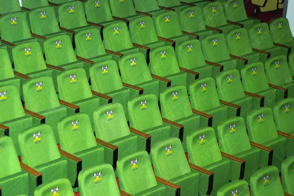 تصنيع مقاعد و كراسي قاعة المحاضرات في تركيا بواسطة Seating System Solutions 